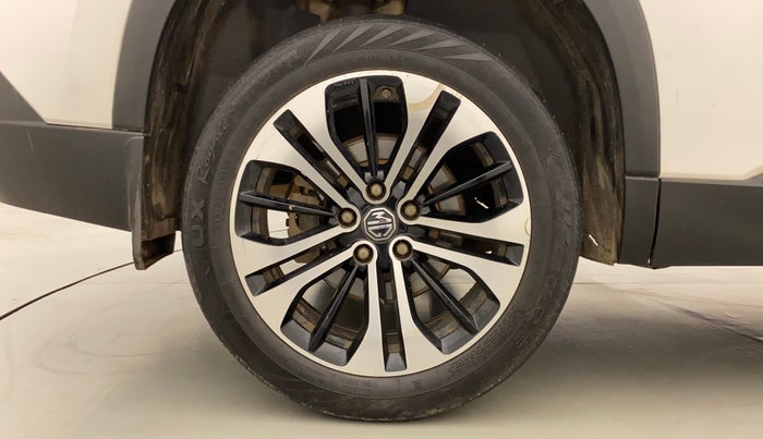 2021 MG HECTOR SHARP 2.0 DIESEL DUAL TONE, Diesel, Manual, 1,27,904 km, Right Rear Wheel