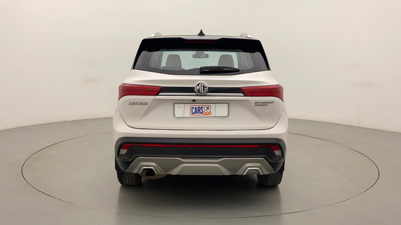 2021 MG HECTOR SHARP 2.0 DIESEL DUAL TONE, Diesel, Manual, 1,27,904 km, Back/Rear