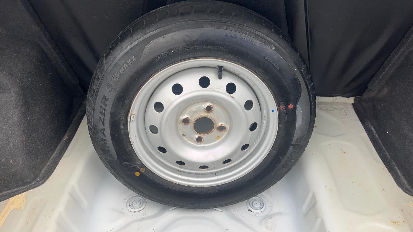 2020 Maruti Dzire LXI, Petrol, Manual, 61,101 km, Spare Tyre