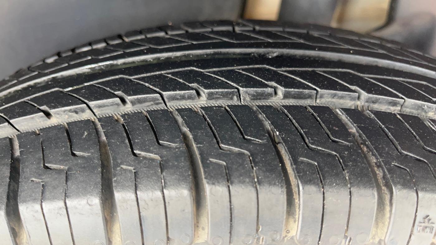 2020 Maruti Dzire LXI, Petrol, Manual, 61,101 km, Left Rear Tyre Tread