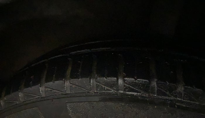 2015 Hyundai Grand i10 SPORTZ 1.2 KAPPA VTVT, Petrol, Manual, 42,064 km, Left Rear Tyre Tread