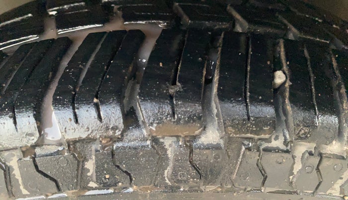 2018 Hyundai Eon ERA + SE, Petrol, Manual, 36,362 km, Left Front Tyre Tread