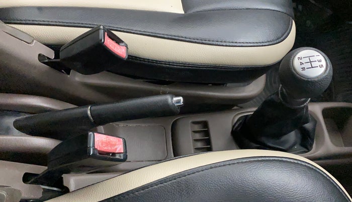 2011 Maruti Zen Estilo VXI, Petrol, Manual, 47,400 km, Gear Lever