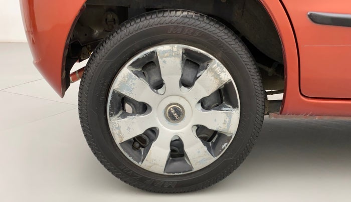 2011 Maruti Zen Estilo VXI, Petrol, Manual, 47,400 km, Right Rear Wheel