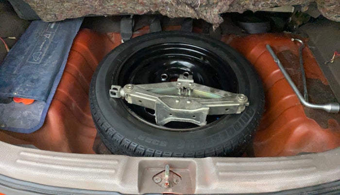 2011 Maruti Zen Estilo VXI, Petrol, Manual, 47,400 km, Spare Tyre