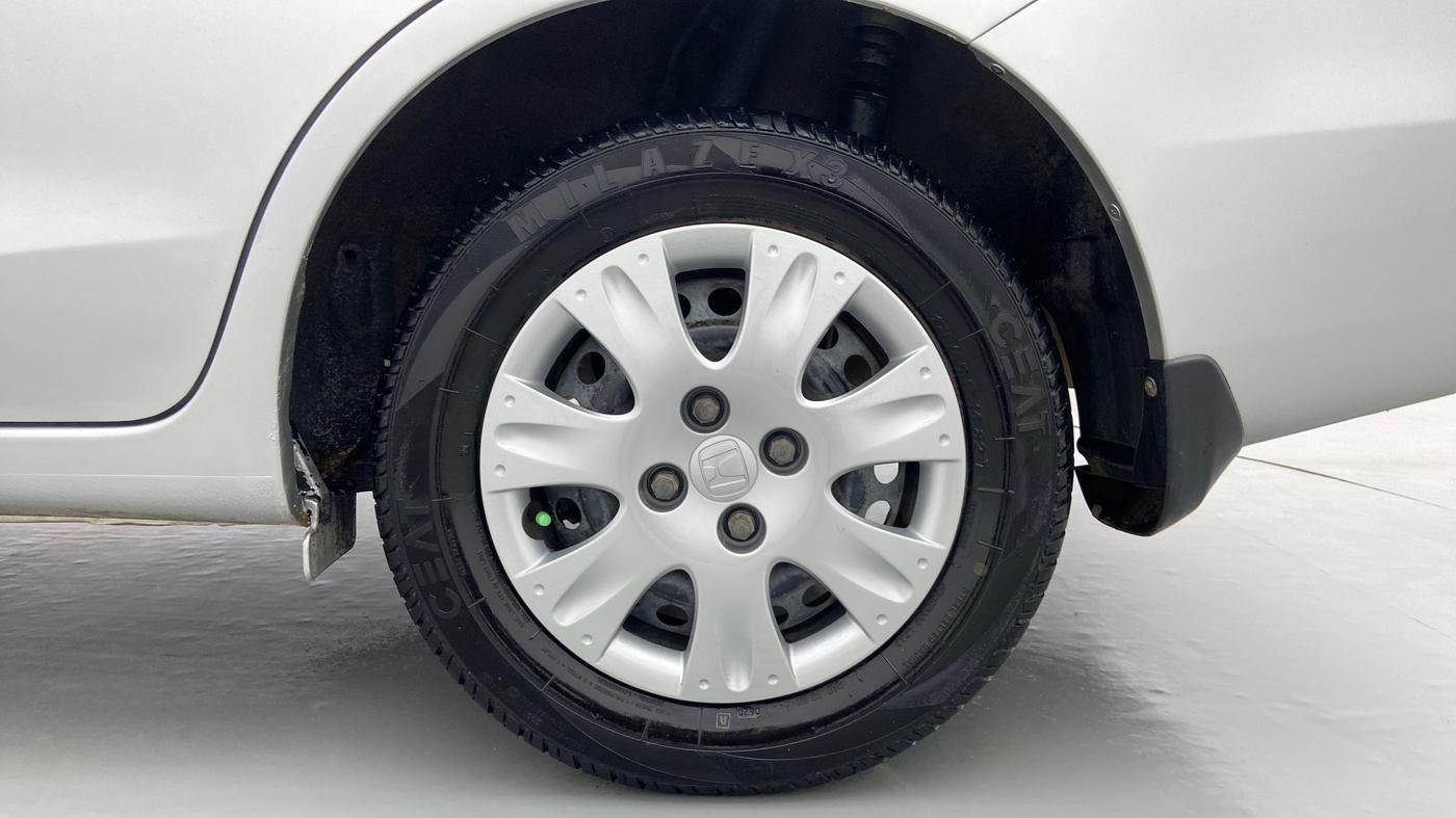 2015 Honda Amaze 1.2 SMT I VTEC, Petrol, Manual, 60,266 km, Left Rear Wheel