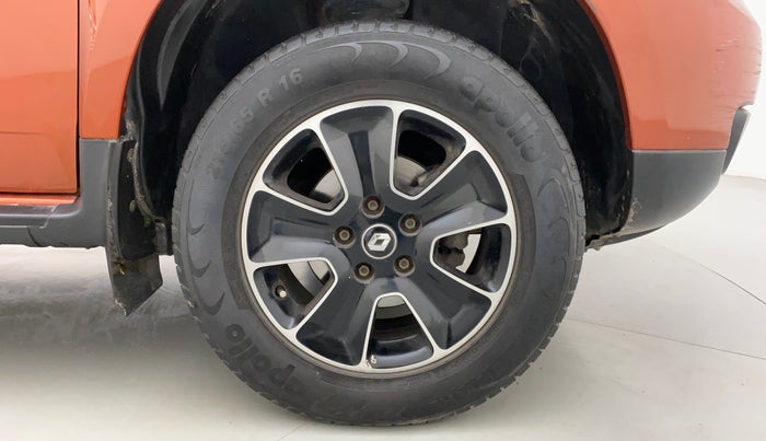 2018 Renault Duster RXS CVT, Petrol, Automatic, 27,045 km, Right Front Wheel