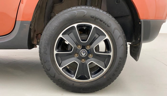 2018 Renault Duster RXS CVT, Petrol, Automatic, 27,045 km, Left Rear Wheel