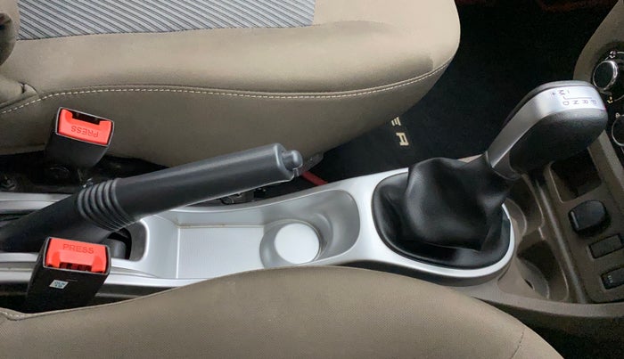 2018 Renault Duster RXS CVT, Petrol, Automatic, 27,045 km, Gear Lever