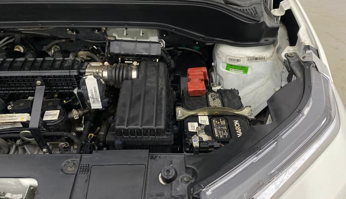 2023 Tata PUNCH CREATIVE  MT, Petrol, Manual, 18,437 km, Engine View - Left
