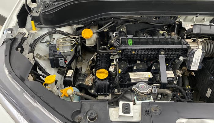 2023 Tata PUNCH CREATIVE  MT, Petrol, Manual, 18,437 km, Engine View - Right