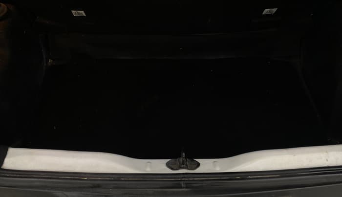 2023 Tata PUNCH CREATIVE  MT, Petrol, Manual, 18,437 km, Boot Inside