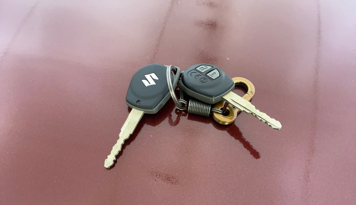 2022 Maruti Ertiga VXI CNG, CNG, Manual, 71,777 km, Key Close Up