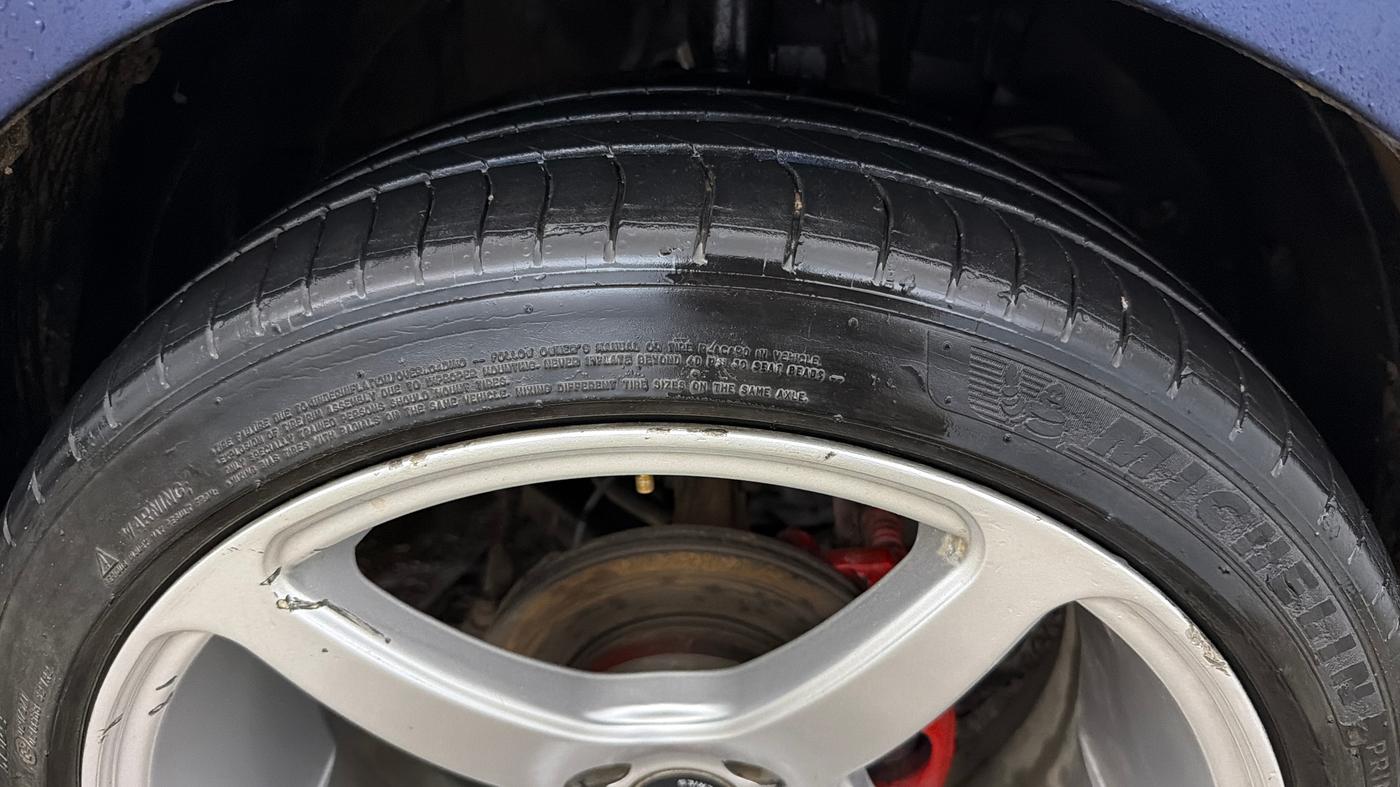 2019 Maruti Baleno SIGMA PETROL 1.2, CNG, Manual, 37,925 km, Right Front Tyre Tread