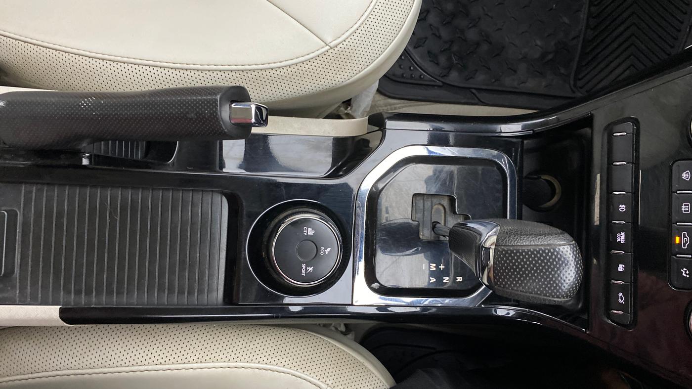 2022 Tata NEXON XZA PLUS (PREMIUM) DIESEL, Diesel, Automatic, 73,624 km, Gear Lever