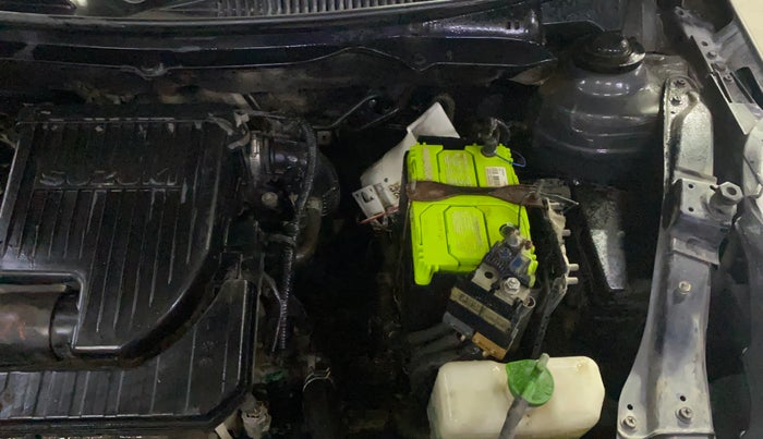 2013 Maruti Swift VXI, Petrol, Manual, 68,083 km, Engine View - Left