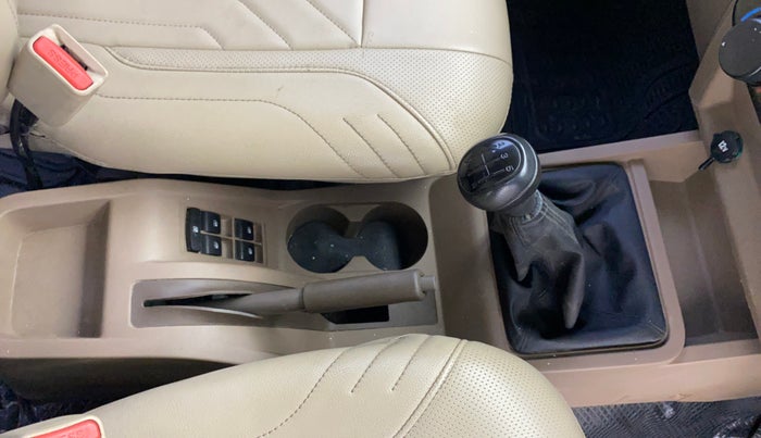 2022 Mahindra Bolero B6 (O), Diesel, Manual, 69,492 km, Gear Lever