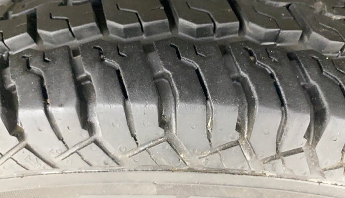2022 Mahindra Bolero B6 (O), Diesel, Manual, 69,492 km, Left Rear Tyre Tread