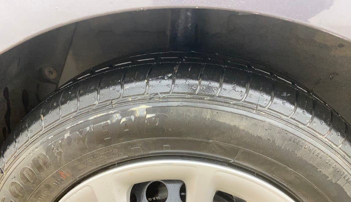 2017 Hyundai Grand i10 MAGNA 1.2 KAPPA VTVT, Petrol, Manual, 57,995 km, Right Rear Tyre Tread