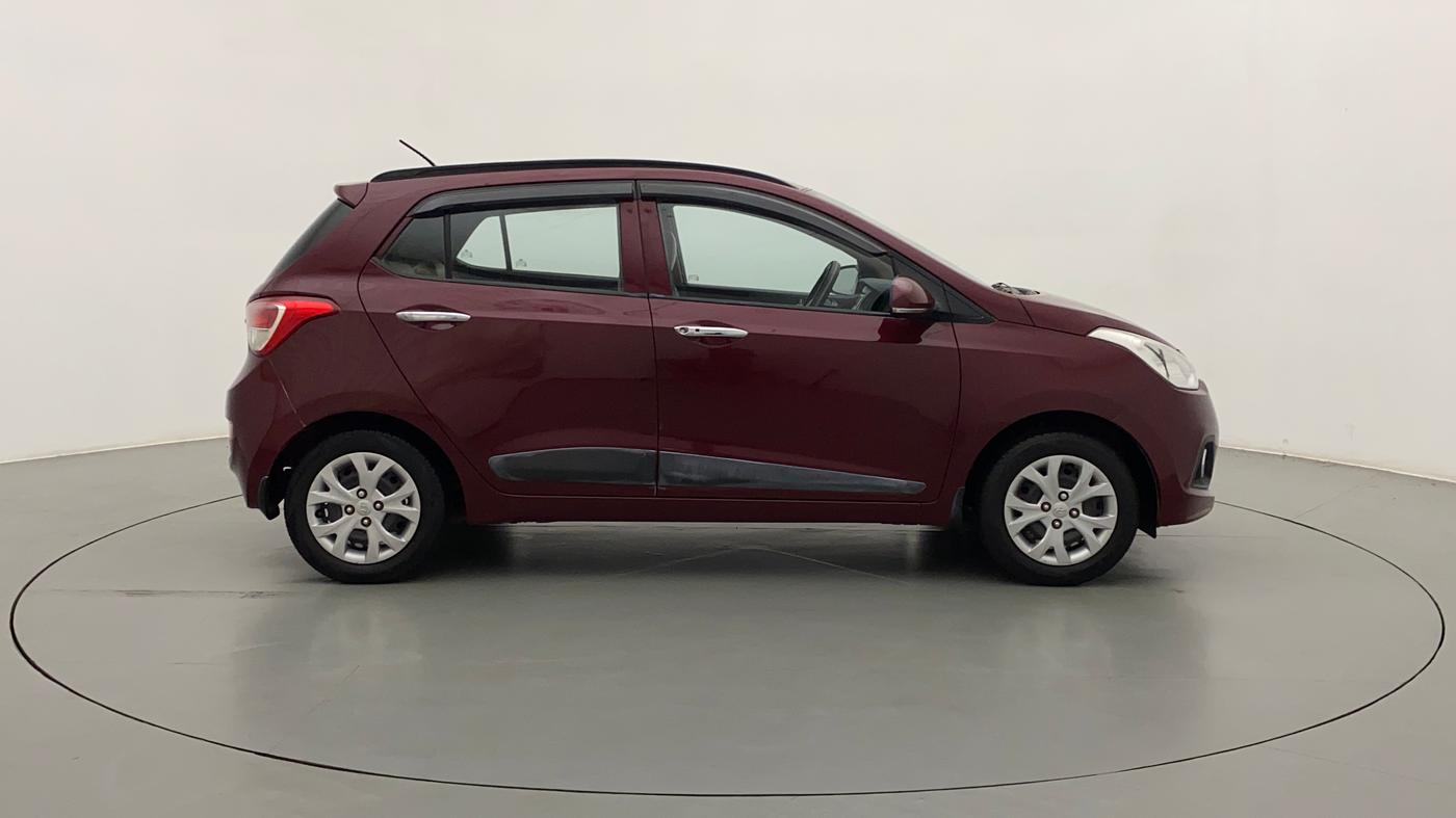 2013 Hyundai Grand i10 SPORTZ 1.2 KAPPA VTVT, CNG, Manual, 67,207 km, Right Side