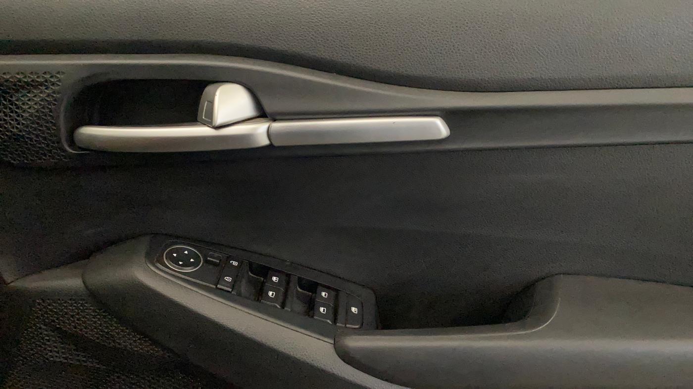 2022 KIA SELTOS HTK 1.5 DIESEL, Diesel, Manual, 59,358 km, Driver Side Door Panels Control