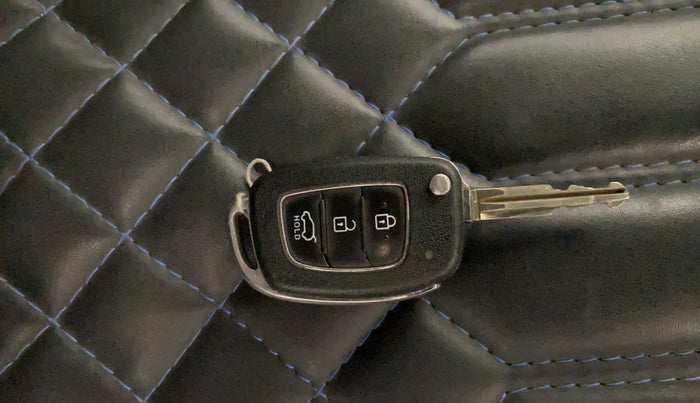 2017 Hyundai Elite i20 SPORTZ 1.2, Petrol, Manual, 76,921 km, Key Close Up