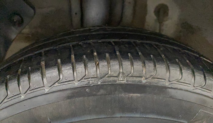 2017 Hyundai Elite i20 SPORTZ 1.2, Petrol, Manual, 76,921 km, Right Rear Tyre Tread