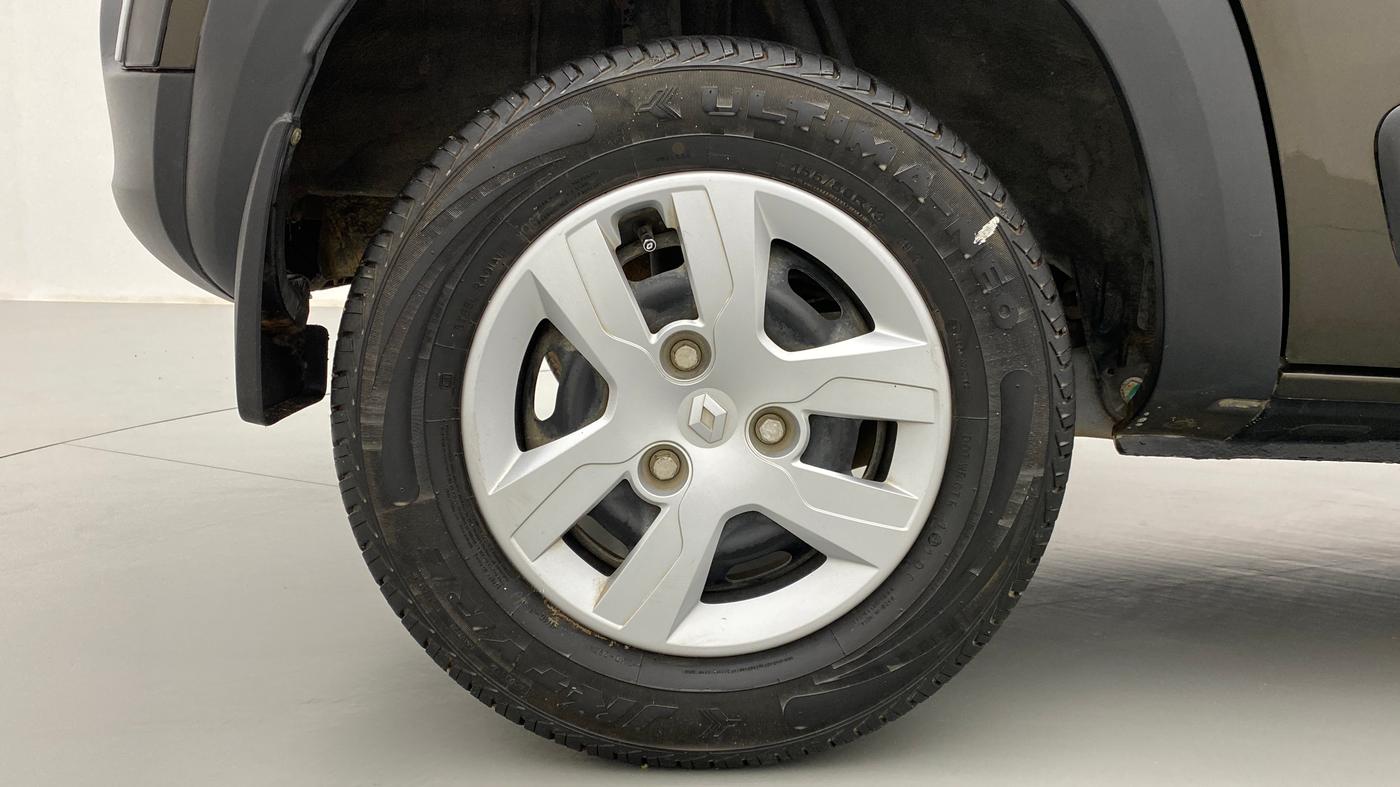 2019 Renault Kwid RXT 1.0 EASY-R AT OPTION, Petrol, Automatic, 16,462 km, Right Rear Wheel
