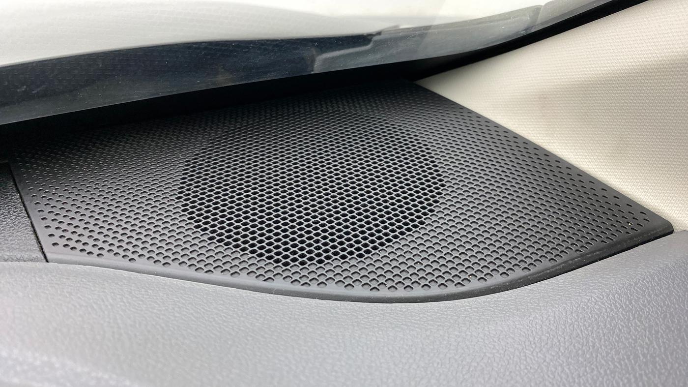2019 Renault Kwid RXT 1.0 EASY-R AT OPTION, Petrol, Automatic, 16,462 km, Speaker