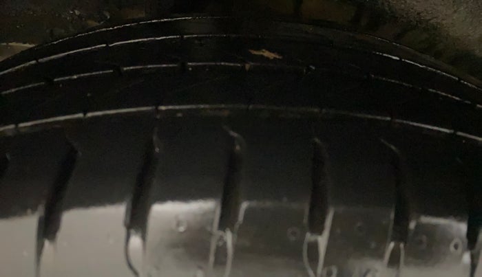 2016 Honda Jazz 1.2L I-VTEC V, Petrol, Manual, 74,195 km, Right Rear Tyre Tread