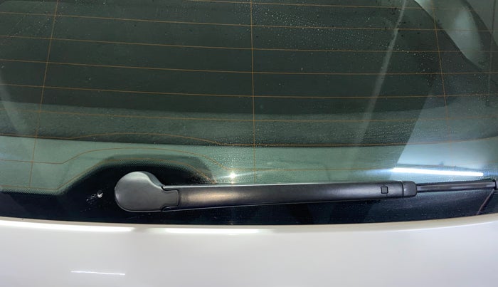 2019 Volkswagen TIGUAN HIGHLINE TDI AT, Diesel, Automatic, 1,21,122 km, Rear Wiper