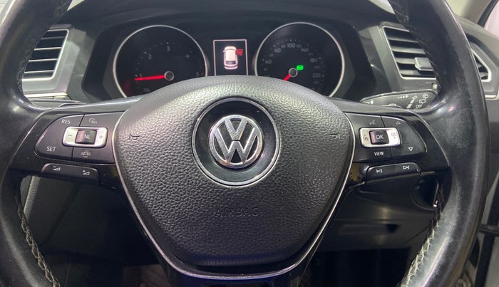 2019 Volkswagen TIGUAN HIGHLINE TDI AT, Diesel, Automatic, 1,21,122 km, Adaptive Cruise Control
