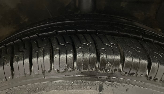 2021 Hyundai NEW SANTRO ERA EXECUTIVE, Petrol, Manual, 36,763 km, Right Front Tyre Tread