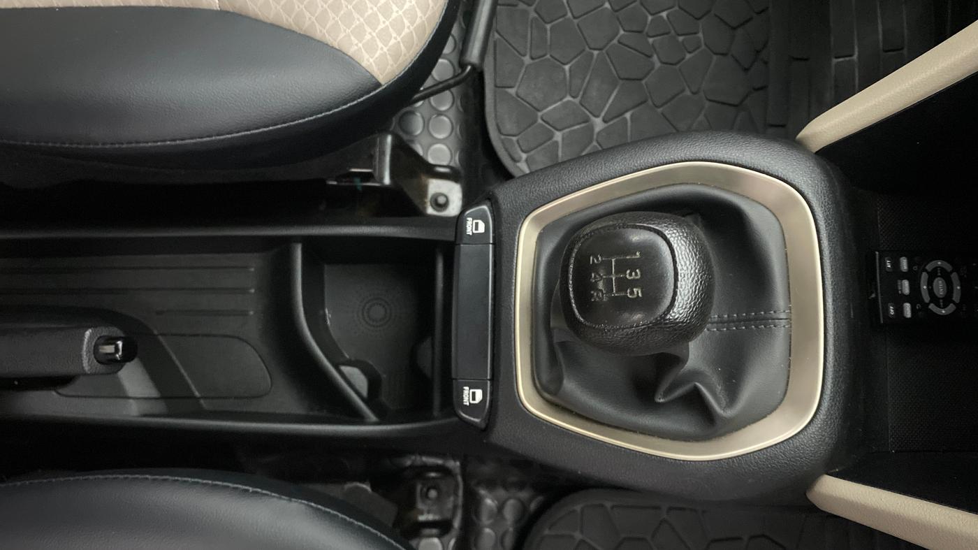 2021 Hyundai NEW SANTRO ERA EXECUTIVE, Petrol, Manual, 36,763 km, Gear Lever