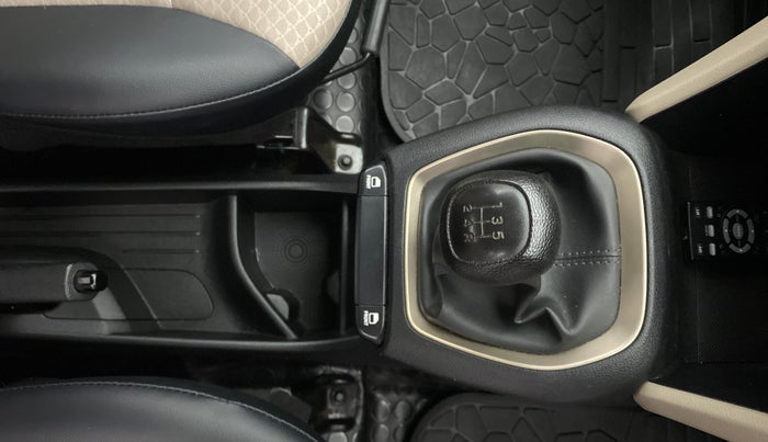 2021 Hyundai NEW SANTRO ERA EXECUTIVE, Petrol, Manual, 36,763 km, Gear Lever