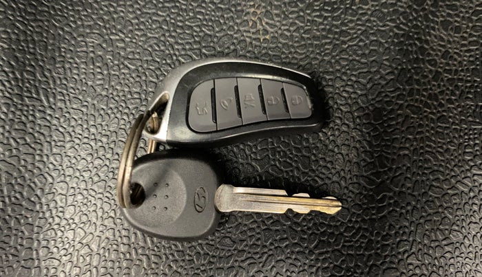 2021 Hyundai NEW SANTRO ERA EXECUTIVE, Petrol, Manual, 36,763 km, Key Close Up