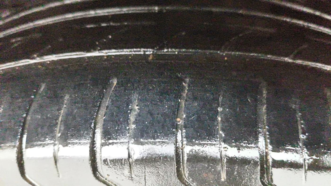 2016 Maruti Ertiga VXI AT, Petrol, Automatic, 1,17,083 km, Left Rear Tyre Tread