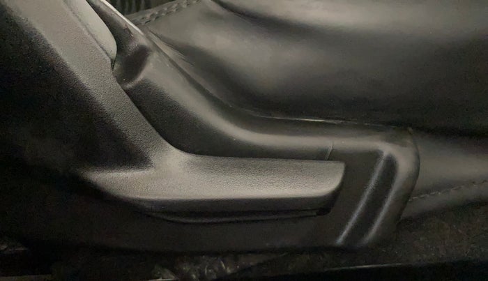 2016 Maruti Baleno DELTA PETROL 1.2, Petrol, Manual, 60,453 km, Driver Side Adjustment Panel