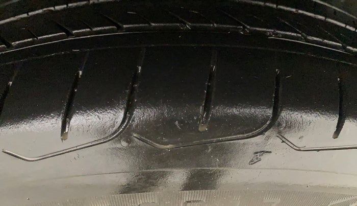 2019 MG HECTOR SHARP 1.5 DCT PETROL, Petrol, Automatic, 87,974 km, Left Rear Tyre Tread