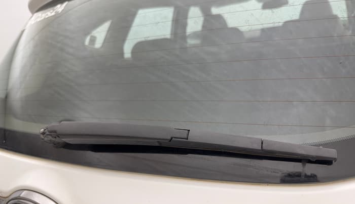 2020 KIA SELTOS HTX 1.5 PETROL, Petrol, Manual, 1,10,688 km, Rear Wiper