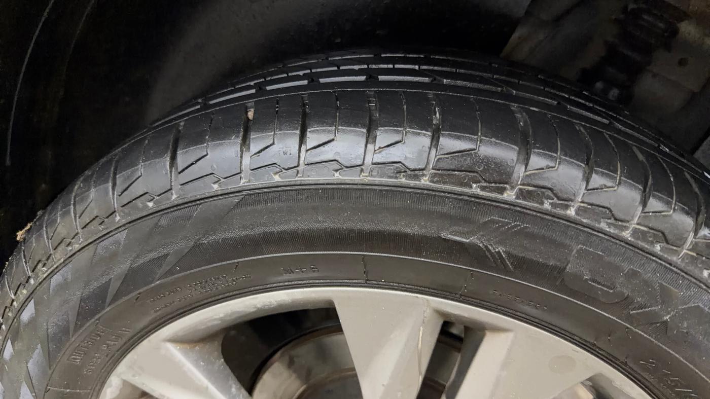 2020 KIA SELTOS HTX 1.5 PETROL, Petrol, Manual, 1,10,792 km, Left Rear Tyre Tread
