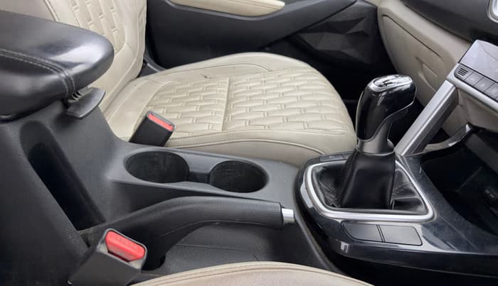 2020 KIA SELTOS HTX 1.5 PETROL, Petrol, Manual, 1,10,688 km, Gear Lever
