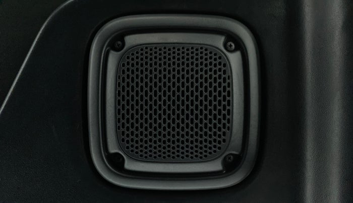 2021 Mahindra Thar LX PETROL HT 4WD AT, Petrol, Automatic, 31,551 km, Speaker