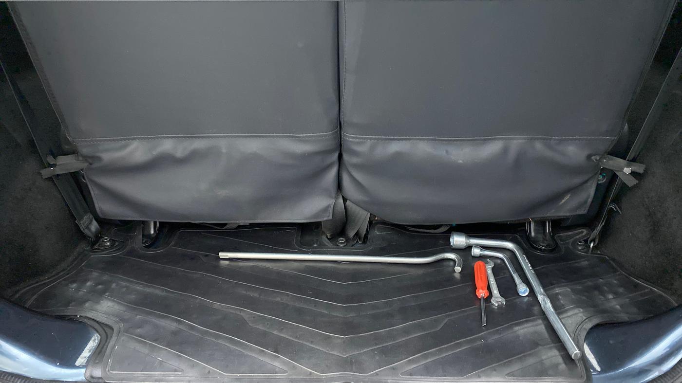 2021 Mahindra Thar LX PETROL HT 4WD AT, Petrol, Automatic, 31,551 km, Boot Inside