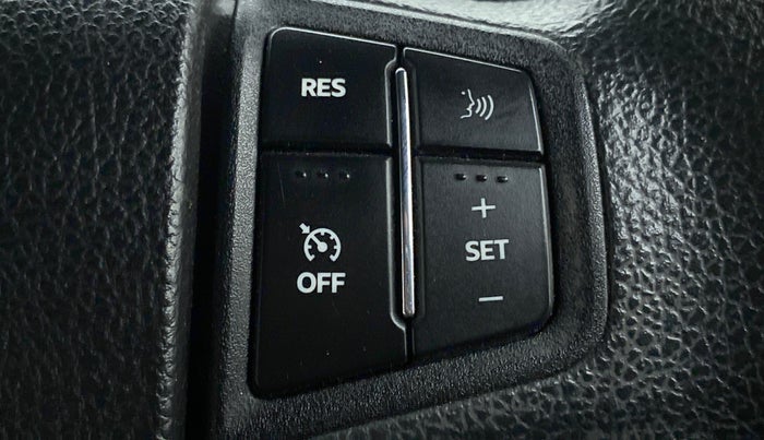 2021 Mahindra Thar LX PETROL HT 4WD AT, Petrol, Automatic, 31,551 km, Adaptive Cruise Control