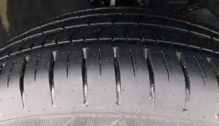 2020 Toyota Glanza G CVT, Petrol, Automatic, 6,978 km, Right Front Tyre Tread