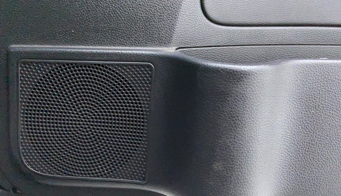 2018 Tata Hexa Varicor 400 XTA, Diesel, Automatic, 40,807 km, Speakers