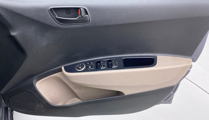 2018 Hyundai Grand i10 MAGNA 1.2 KAPPA VTVT, Petrol, Manual, 36,417 km, Driver Side Door Panels Control