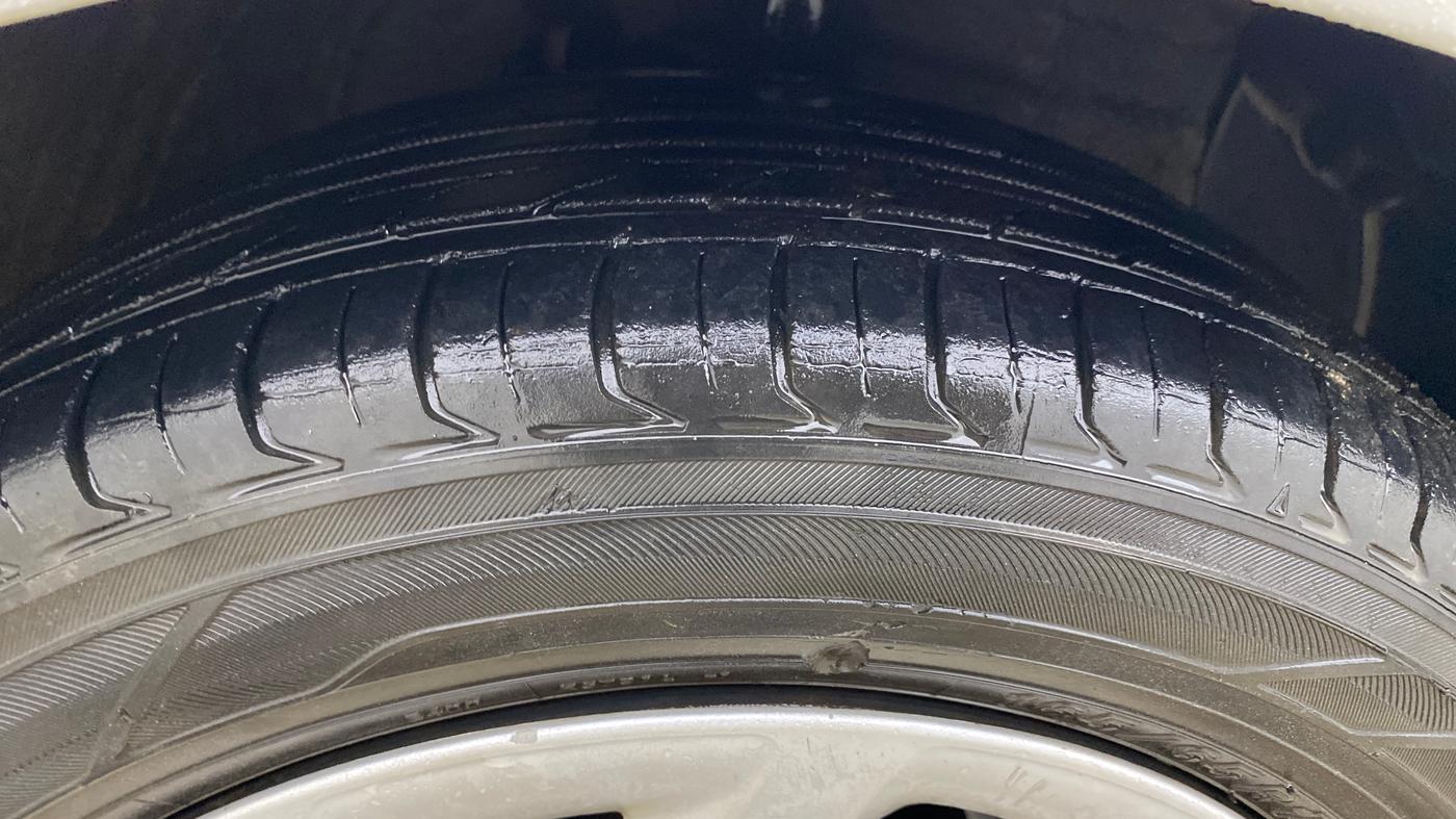 2019 Hyundai Grand i10 SPORTZ 1.2 KAPPA VTVT, CNG, Manual, 41,746 km, Right Front Tyre Tread