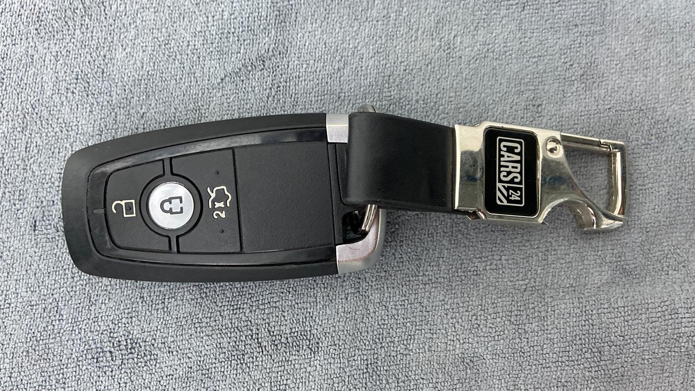 2018 Ford Figo Aspire 1.2 TITANIUM PETROL, Petrol, Manual, 21,193 km, Key Close Up